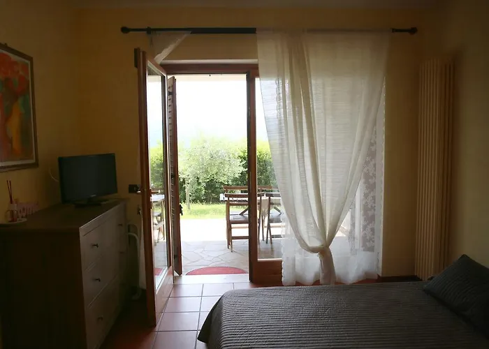 Casa Degli Ulivi Bed & Breakfast